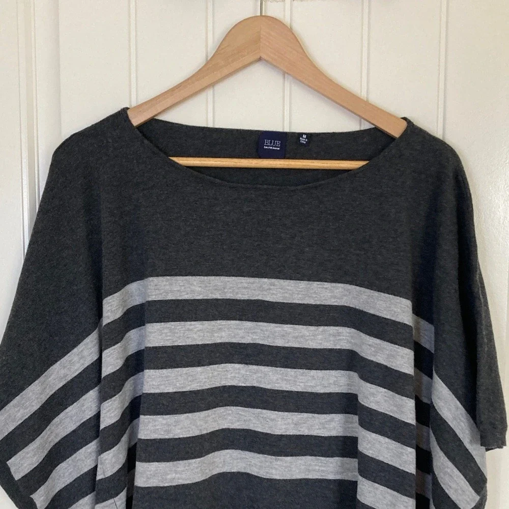Blue Saks Fifth Avenue Womens Gray Black Striped Poncho Size M Merino Wool Blend - Picture 3 of 9